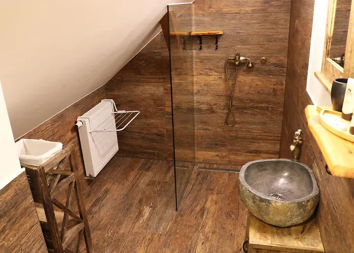 Gorska Reka Отель Зрече